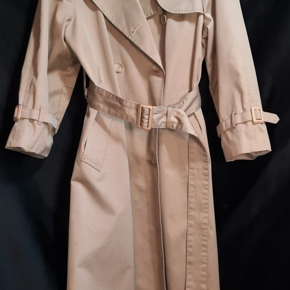 Vintage London Fog khaki trench coat Size 8 P